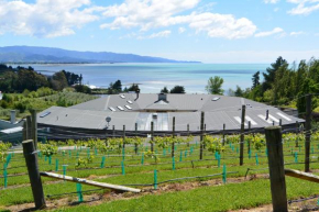 Windhover Suites, Tasman